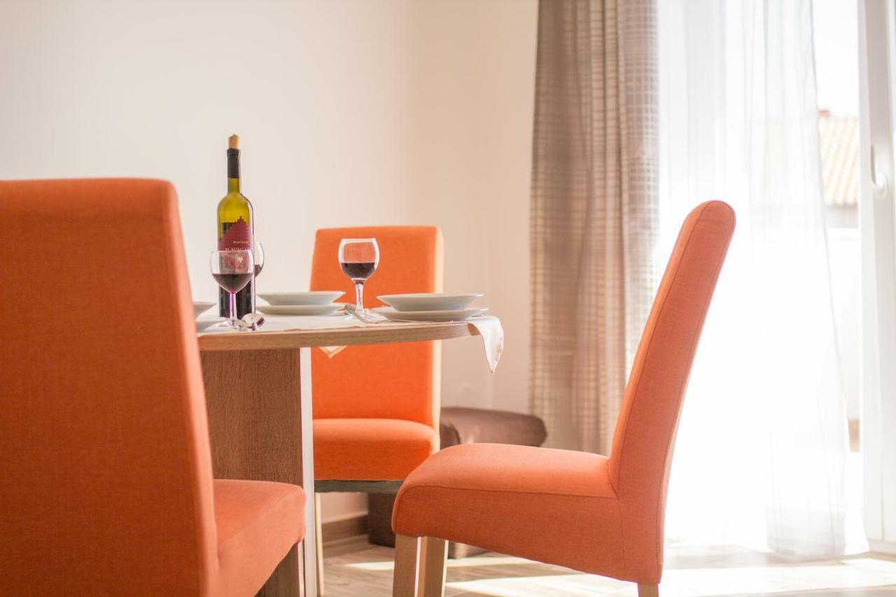 קרק Apartmani Bistricic מראה חיצוני תמונה